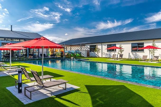 To Let 1 Bedroom Property for Rent in The Huntsman Western Cape